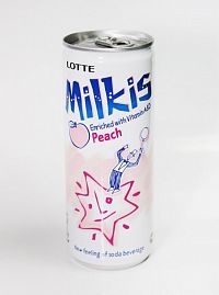 Persikanmakuinen juoma hiilihapotettu, ”Milkis” 250ml.